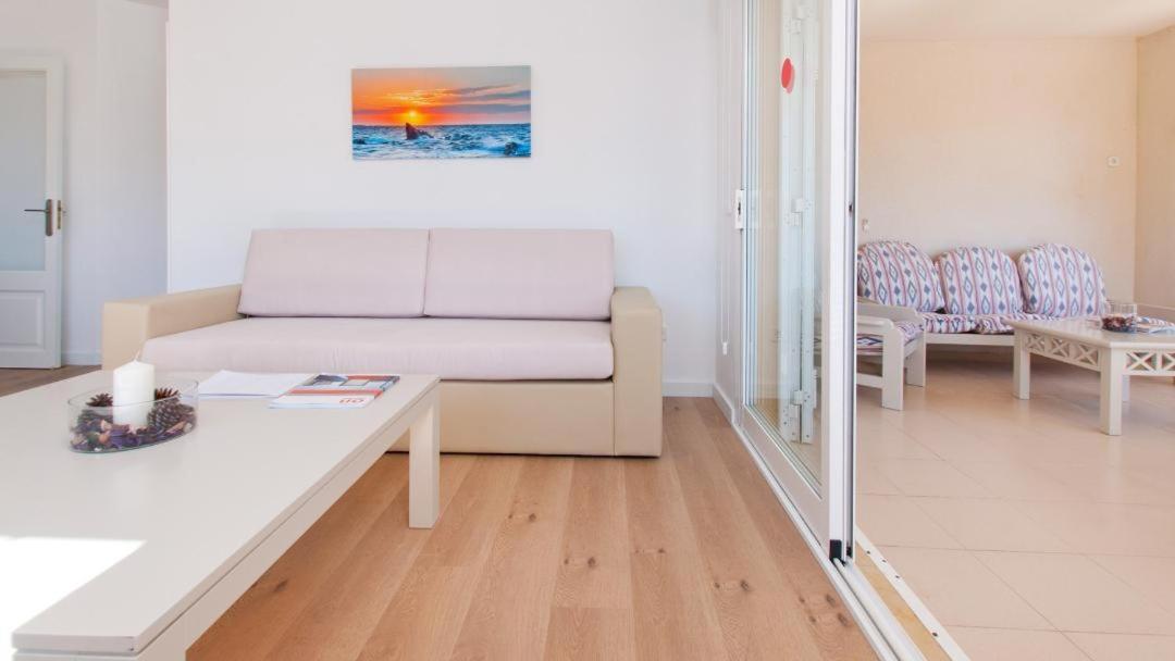 Sun Of The Bay Apartment Alcudia  Exterior photo